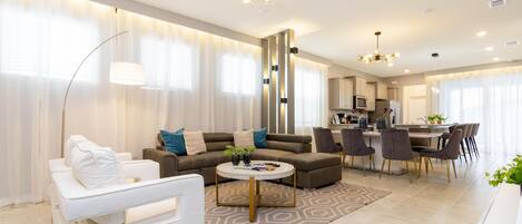 Smart TV, video games