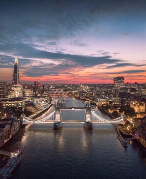 Point of interest - HEAVEN APART 4 - ELEPHANT & CASTLE (London)
