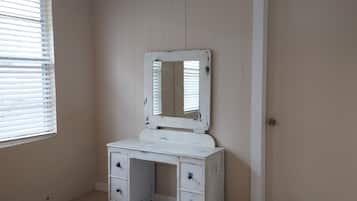 1 habitación, wifi gratis y ropa de cama
