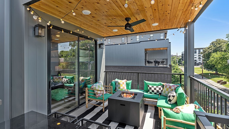 The Grove by AvantStay – Stylish Group Stay with Private Bathrooms