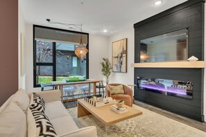 Apartment, Balcony | Living area | 50-inch Smart TV with digital channels - The Grove by AvantStay – Stylish Group Stay with Private Bathrooms (Nashville)