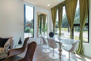 Apartment, 4 Schlafzimmer | Esszimmer
