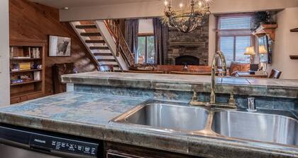 Mammoth Creek Townhome # 40 Updated 2 bedrooms and Loft 2 & 1/2 bath Steps to free town shuttle stop