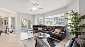 Exterior - Sunset Serenade by the Canal (Cape Coral)