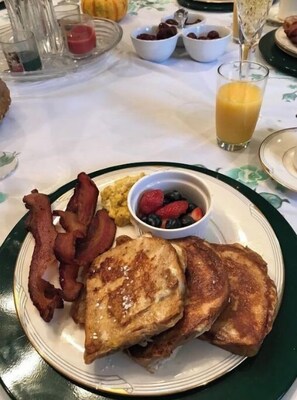 Petit déjeuner compris