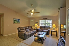 Smart TV, books, stereo