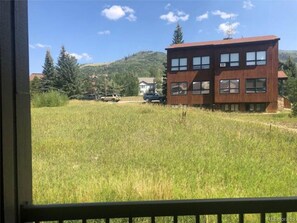 Interior - Updated 2bd2bath! Hot tub/Pool/On Bus Rte (Steamboat Springs)