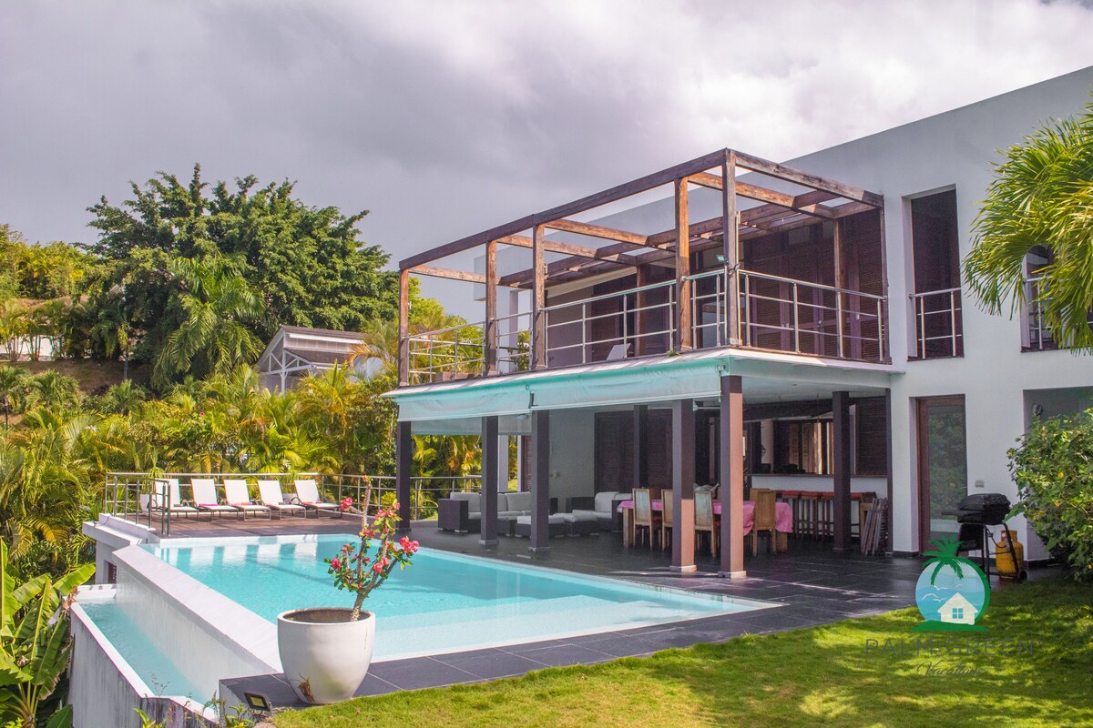 Royal Villa | Terrace/patio