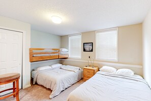 3 bedrooms, Internet, bed sheets