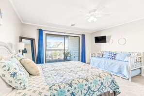 4 chambres, bureau, Wi-Fi, draps fournis