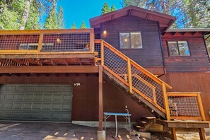 Exterior - Dog-friendly rustic cabin with modern design, free WiFi, and wood-burning stove (Arnold)