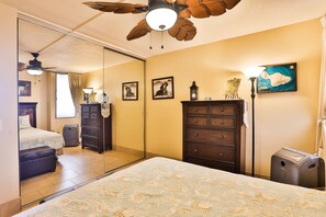 1 Schlafzimmer, Bügeleisen/Bügelbrett, Reisekinderbett, kostenloses WLAN