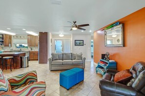 House (1320 SE 21st Ter) | Exterior