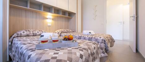 2 Schlafzimmer, Reisekinderbett, WLAN, Bettwäsche