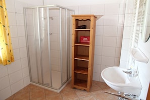 Douche, bidet