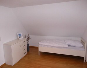 Unclassified image, 3 of 17, button