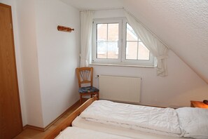 Unclassified image, 4 of 18, button - Strandläufer - Gemütliches Doppelhaus in Ruhiger Lage (Norden)