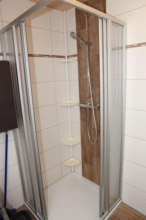 Unclassified image, 2 of 24, button