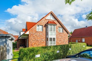 Unclassified image, 5 of 18, button - Amelie - Wonderful vacation apartment in the village center (Krummhörn)