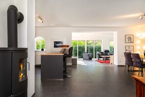 Interior - Peace and quiet - 130sqm vacation home for 6 people with conservatory, garden, roof terrace (Krummhörn)