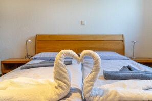 3 chambres, fer et planche à repasser, Wi-Fi