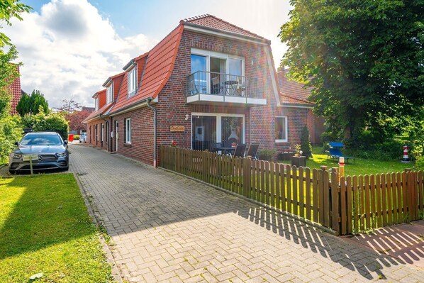 Imagen sin descripción, 1 de 28, botón