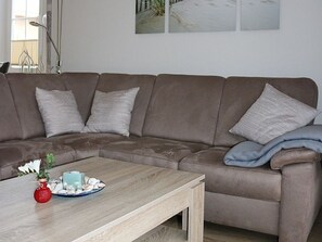 Tv, dvd-spelare och en stereo