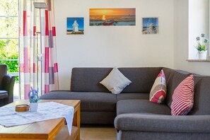 Fernseher, Stereoanlage