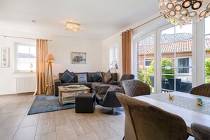 Nicht klassifiziertes Bild, 2 von 36, Schaltfläche