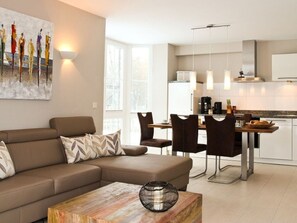 Uklassifisert bilde, 2 av 35, knapp