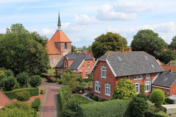 Exterior - Meer & Mehr - 85sqm vacation home for 4 persons with infrared cabin, terrace and (Krummhörn)