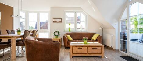 TV, DVD player, aparelho de som