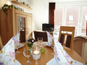 Luokittelematon kuva, 3 kautta 14, painike