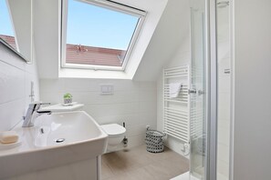 Douche, séchoir à cheveux