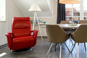 Imagen sin descripción, 3 de 32, botón