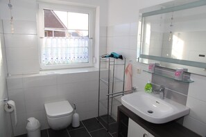 シャワー、ヘアドライヤー