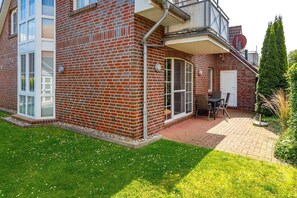 Exterior - Gode Stuuv - Our "good room" (75sqm) for 4 persons centrally located in Greetsiel (Krummhörn)