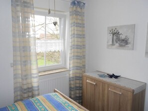 2 habitaciones, tabla de planchar con plancha y wifi 