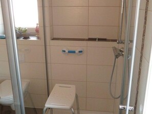 Unclassified image, 3 of 34, button