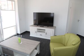 TV, stereo