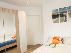 2 habitaciones, tabla de planchar con plancha y wifi 