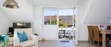 TV, lareira, DVD player