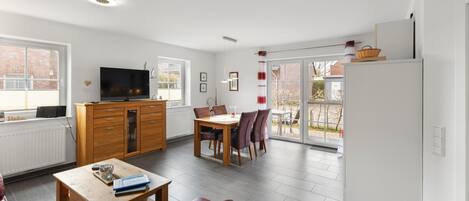 テレビ、ステレオ