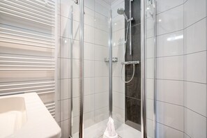 Shower - Löwenzahn - Apartment (70sqm) for 4 persons with terrace and sep. Guest WC (Krummhörn)