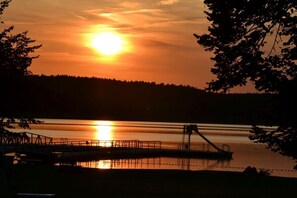 Unclassified image, 5 of 30, button