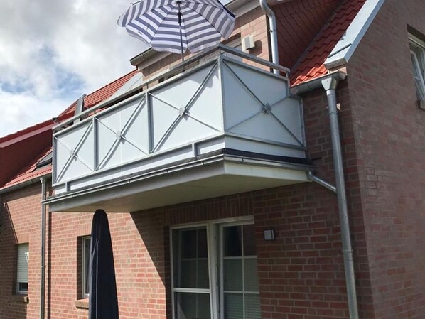 Imagen sin descripción, 1 de 18, botón