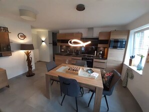 Billede uden beskrivelse, 2 af 24, knap