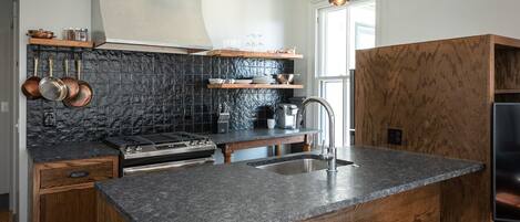 雪櫃、焗爐、爐具、咖啡機/沖茶器