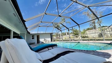 Piscine extérieure