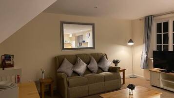 TV, smart speakers, stereo